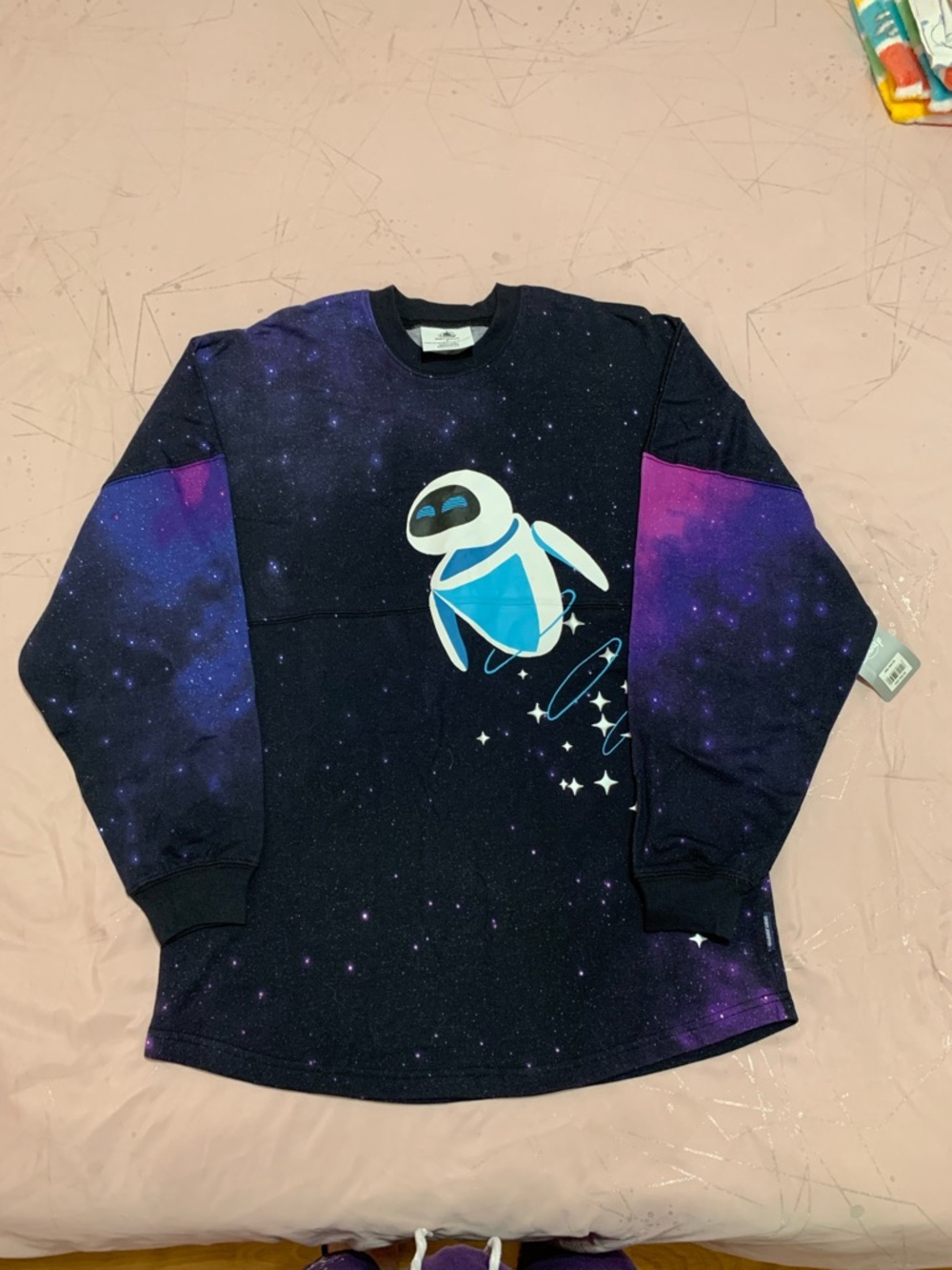 Wall-E Eve spirit jersey size S NWT